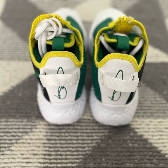 PG 4 Nike By You - Picture 5 of 5